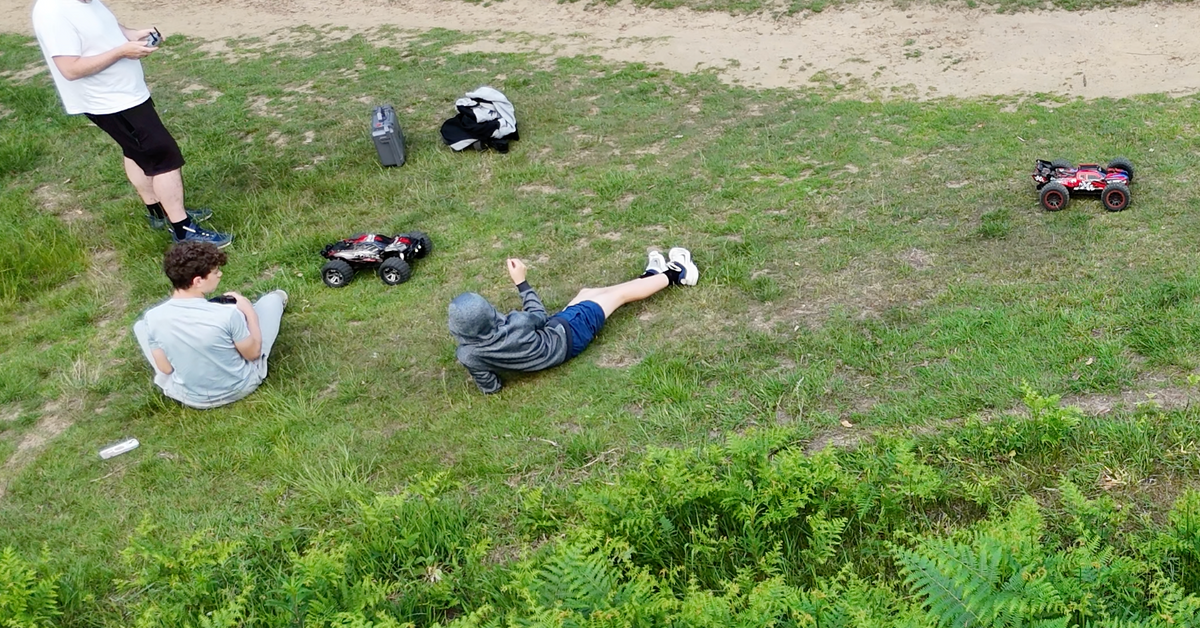 07/ Why RC Cars Get Families Outdoors and Bring People Together