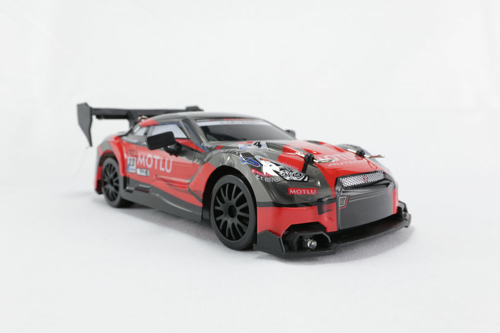 GTR-WildStrike GT-Red - Drift Car RC 1/24 +2 batteries