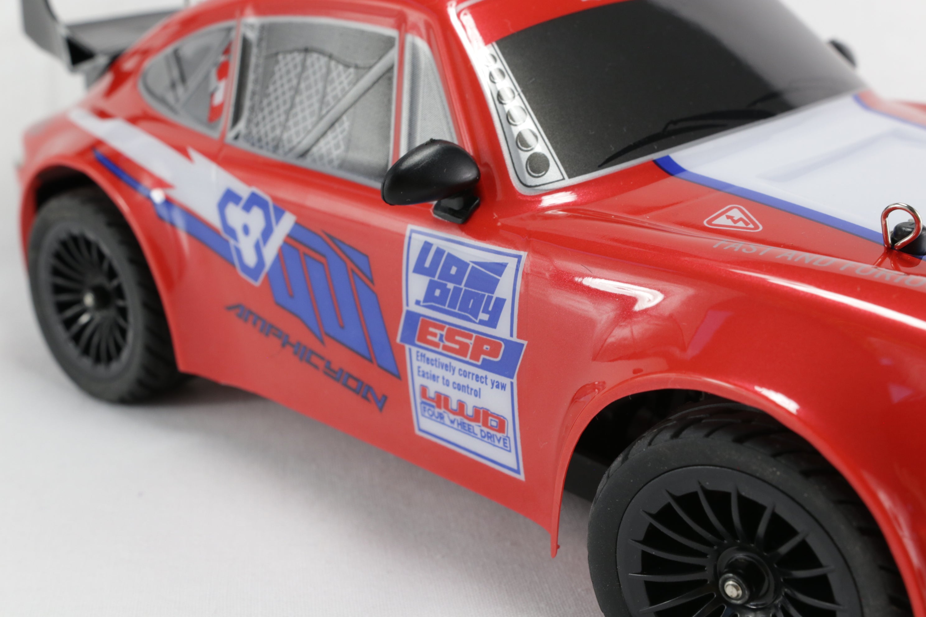 UDIRC 1:16 Brushless RC Drift Car – 4WD, ESP Gyro, LED Lights (30+ mph)