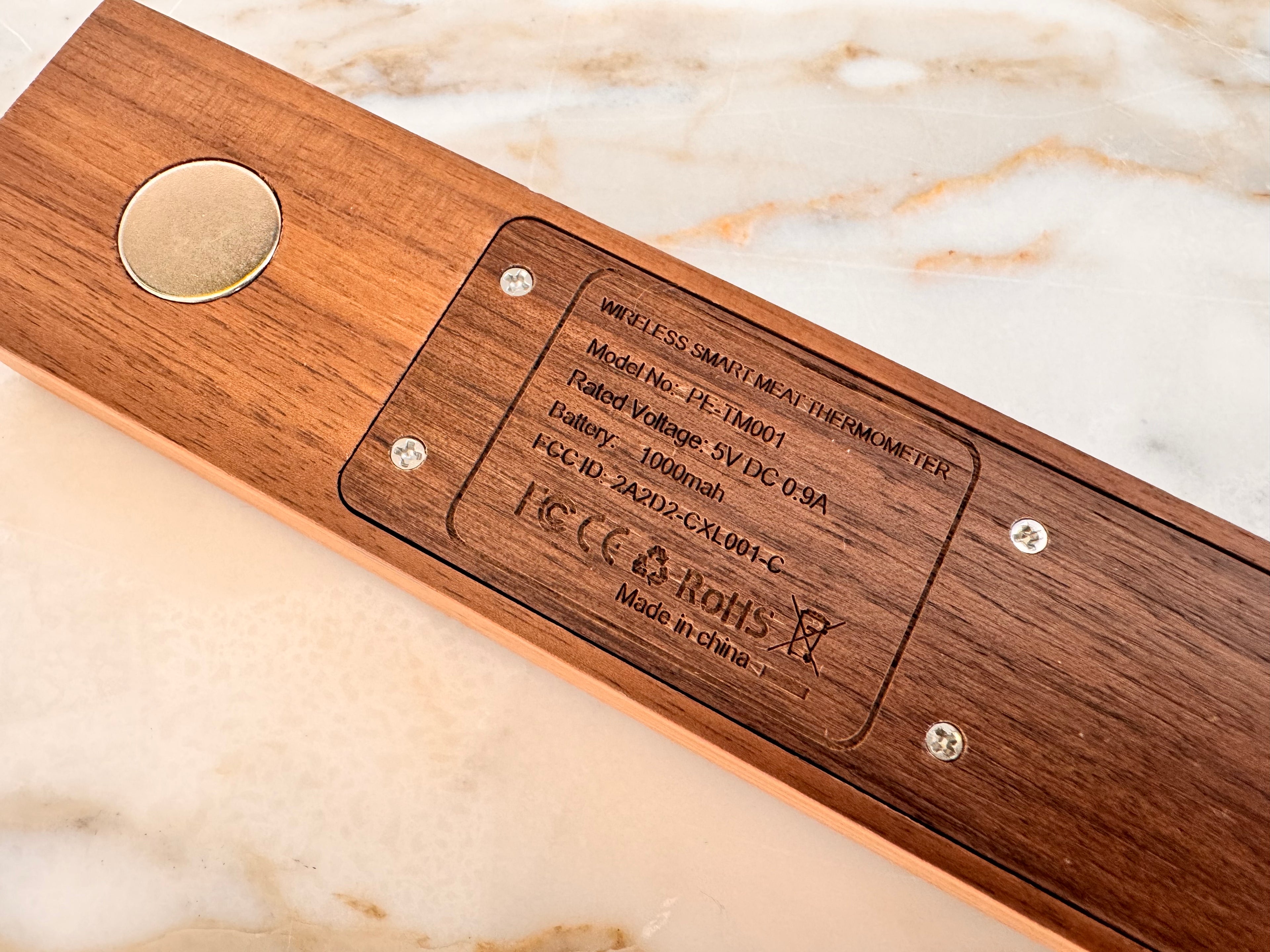 Wooden kitchen appliance